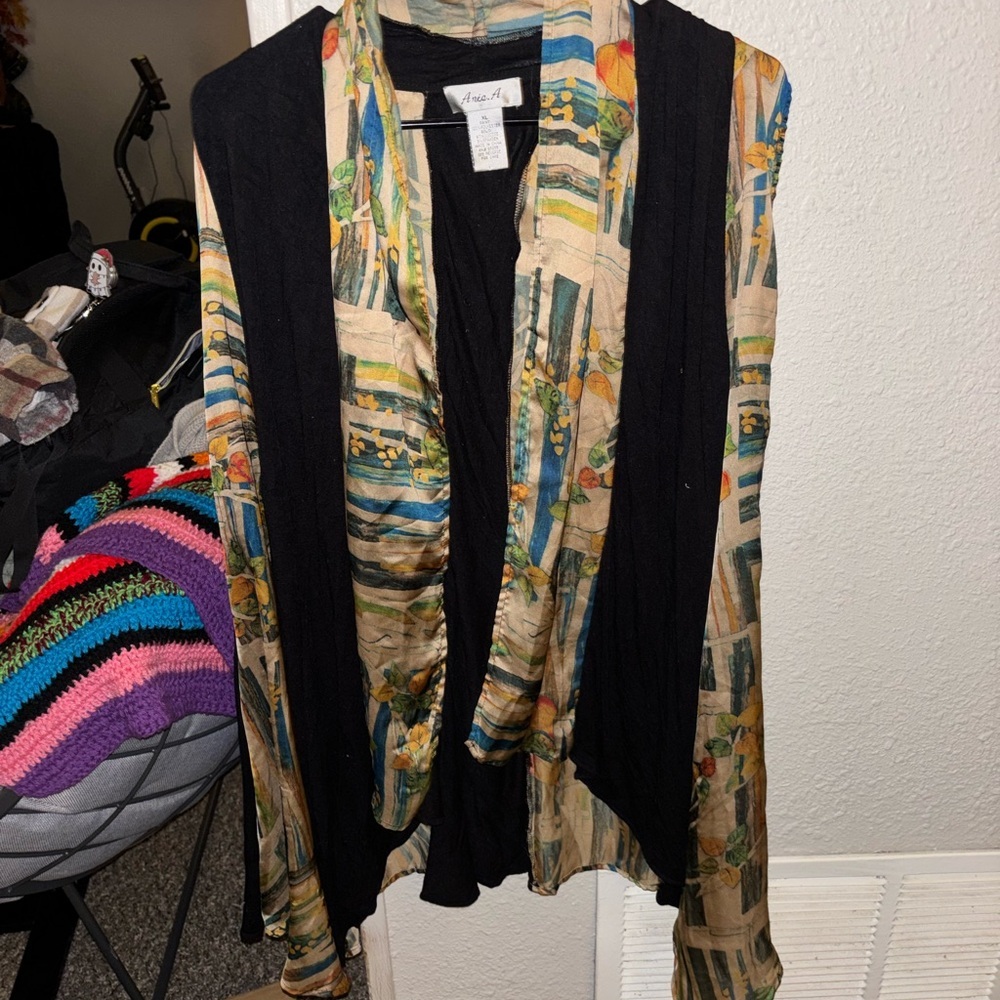 AREA Women’s Multicolor Sleeveless Blouse Size XL